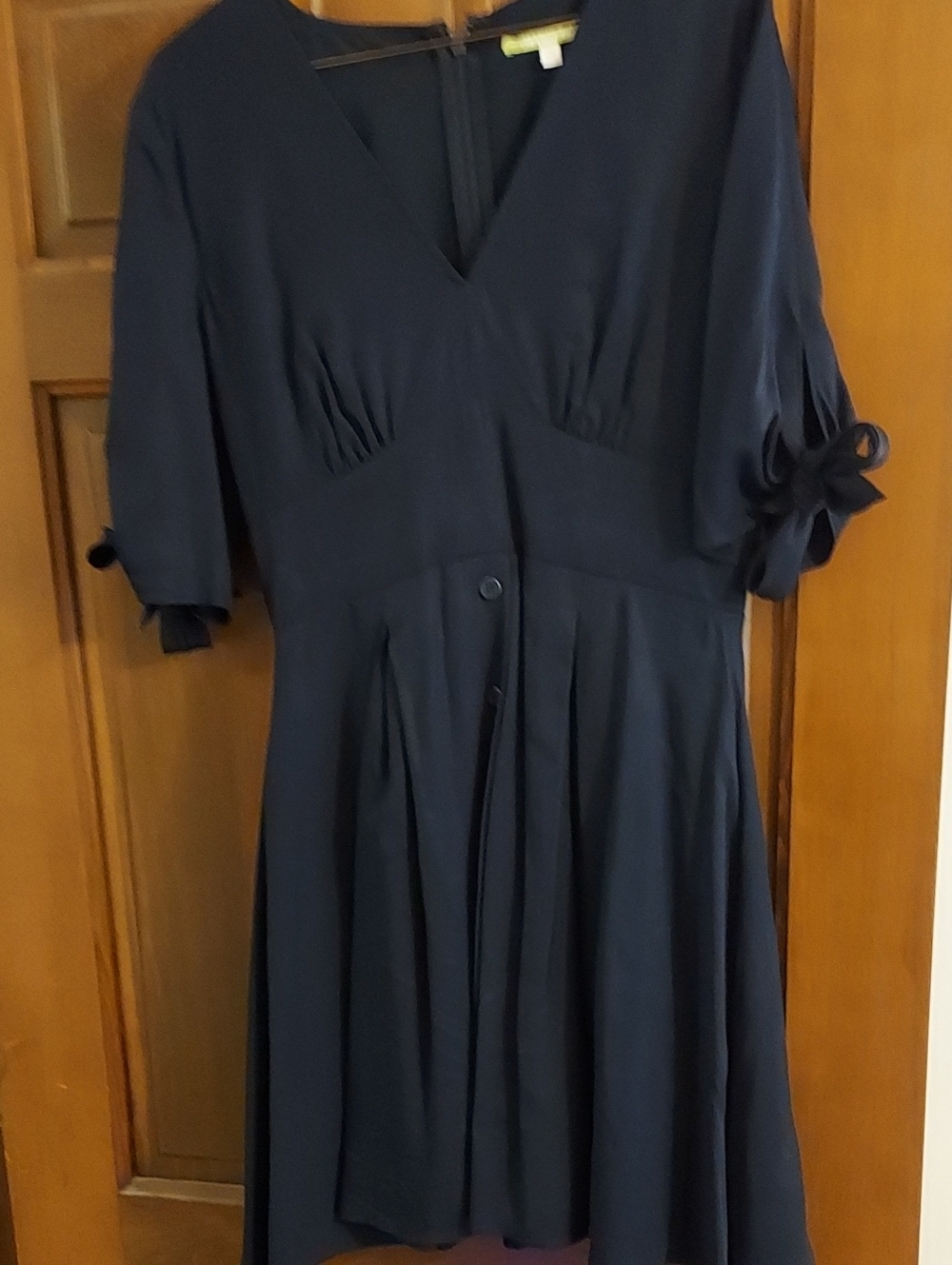 Gianni Bini Navy Midi V-Neck Dress with Tie Sleeves